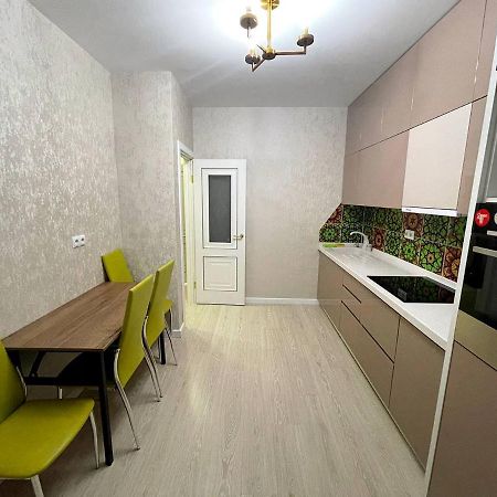 Promenade Expo Apartment Астана Екстериор снимка