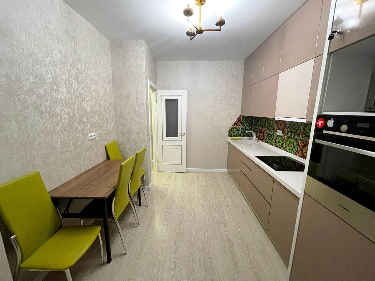Promenade Expo Apartment Астана Екстериор снимка
